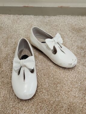 Patino Girls White Leather Shoes Size EU 24/ US 8/ 8.5 Made In Spain
